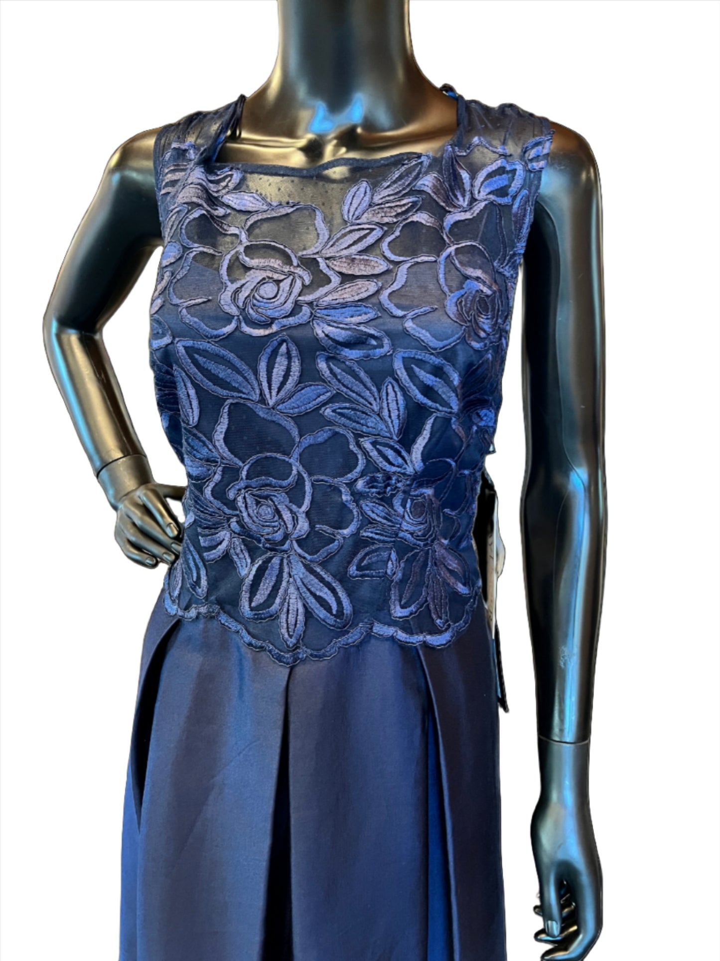 Navy Kay Unger Sleeveless Long Formal Gown