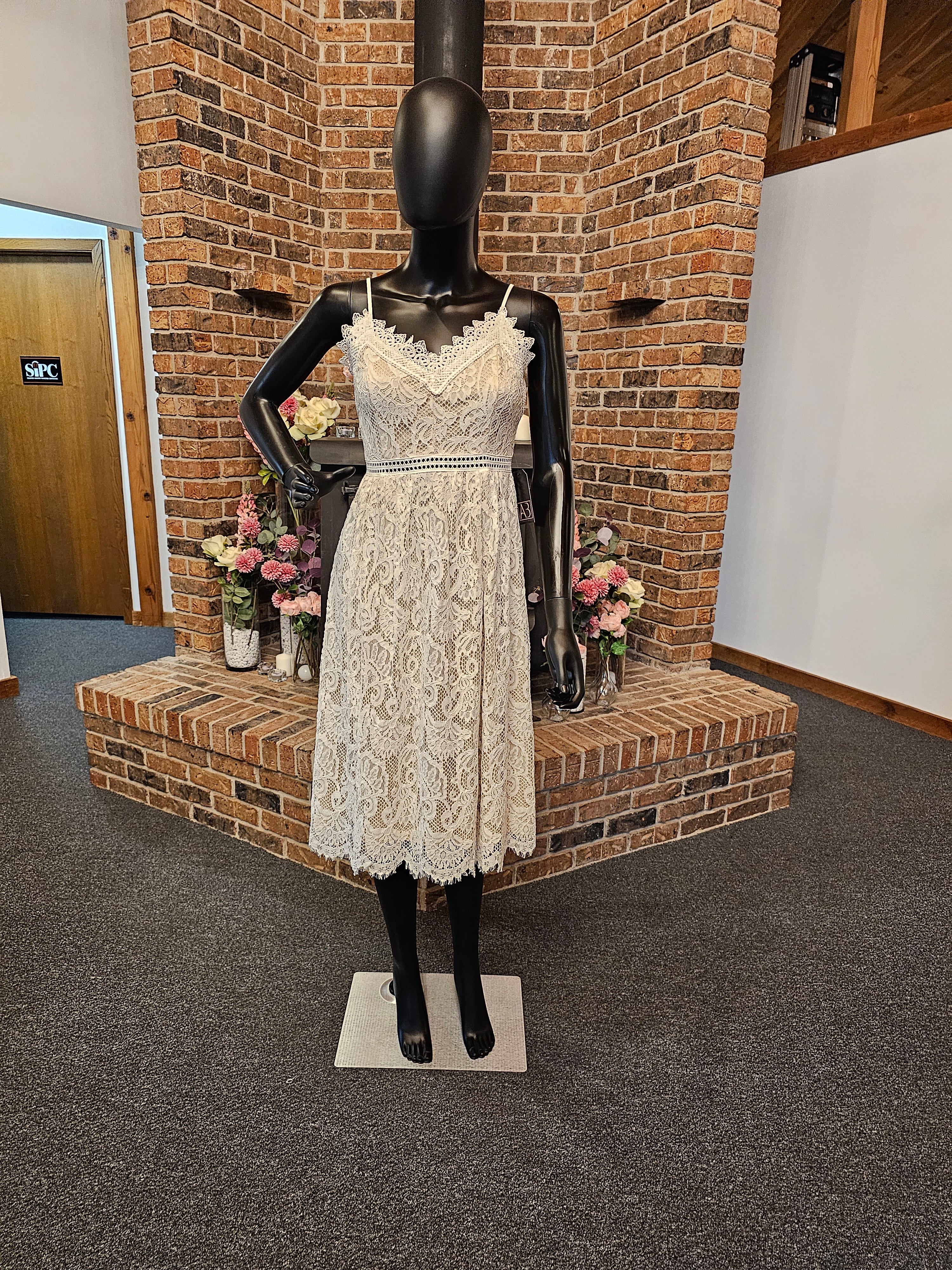 White Lace Short Spaghetti Strap Dress White Lace Short Spaghetti Strap Dress