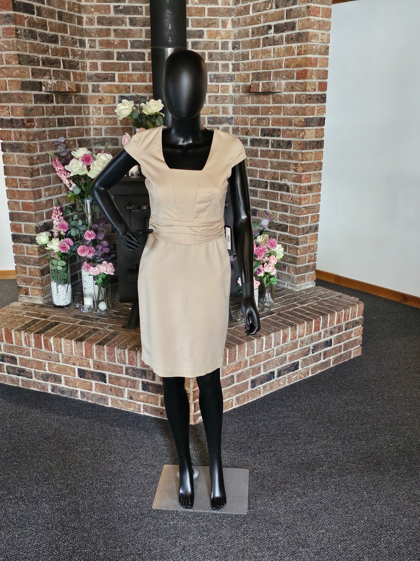 Beige Cap Sleeve Sheath - Banana Republic