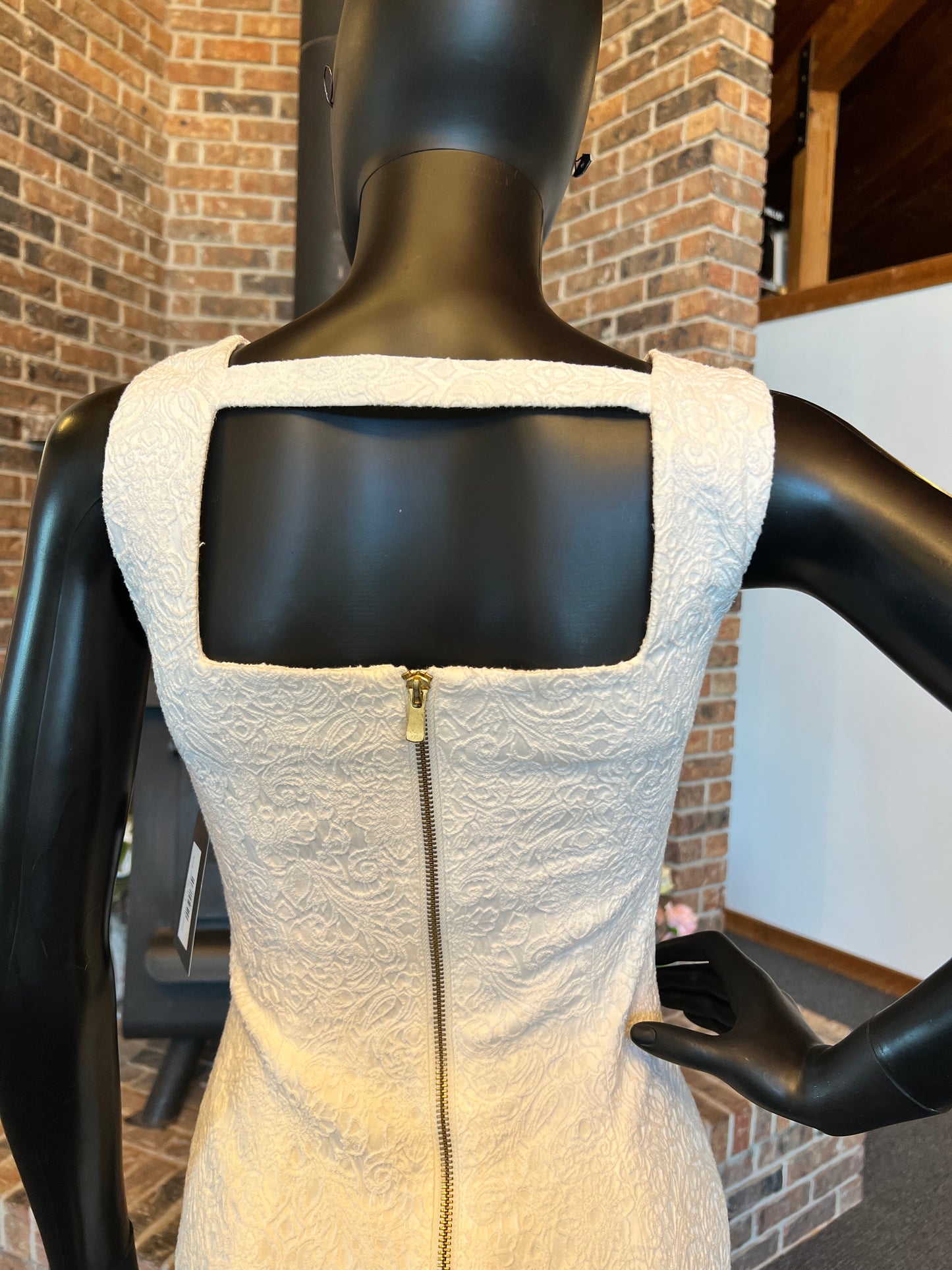 White Brochade Zipper Back Cocktail Dress