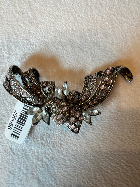 Lavendar Filigree Pin