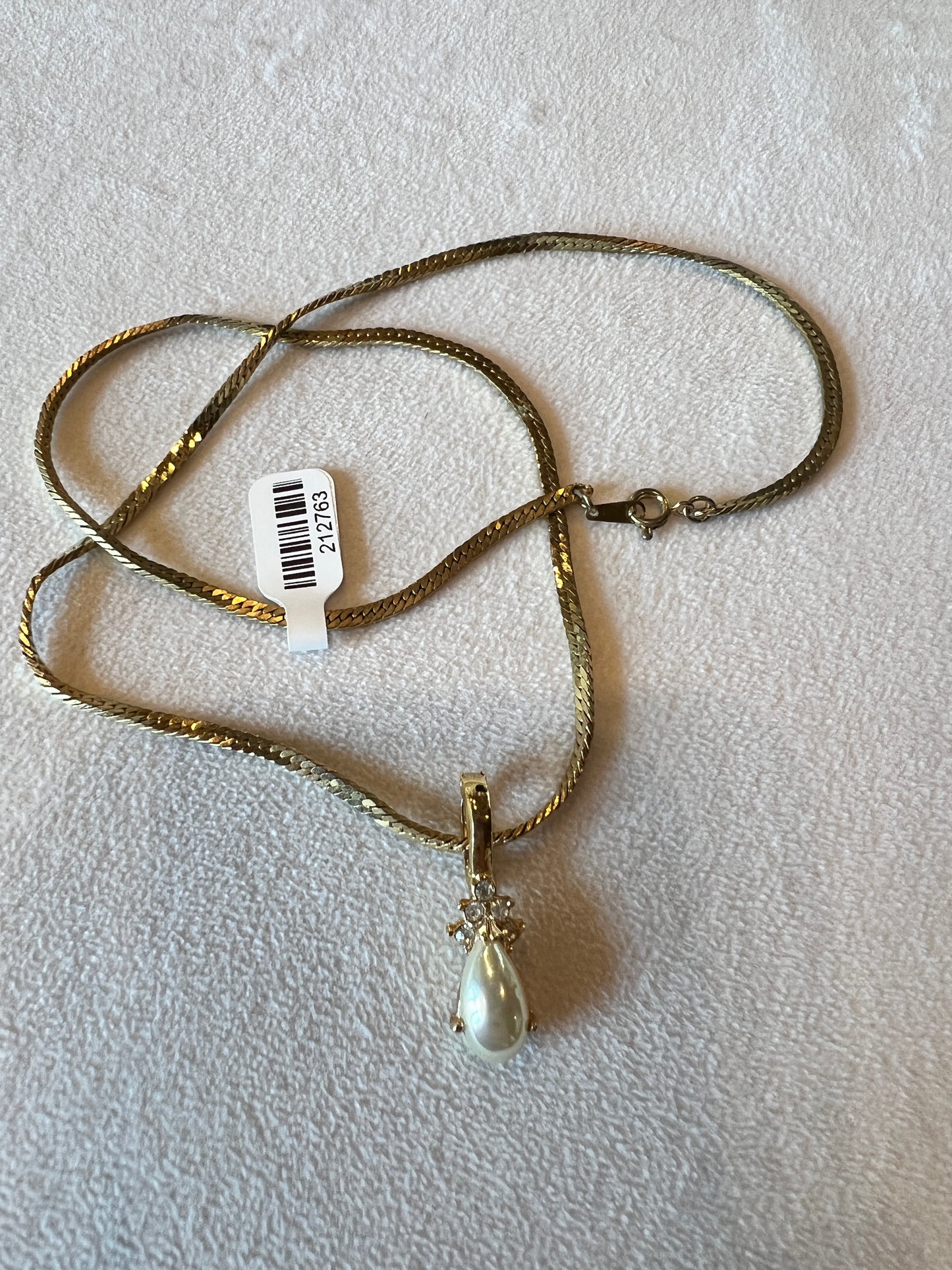 Gold Pearl Drop Necklace