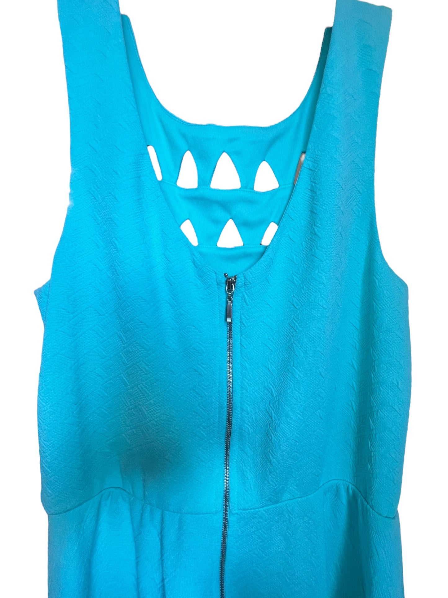 Turquois Peekaboo Neckline Short Cocktail Dress
