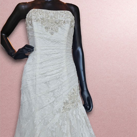 David's Bridal Lace Side Ruched Wedding Gown