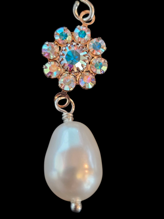 Faux Teardrop Pearl Crystal Earring