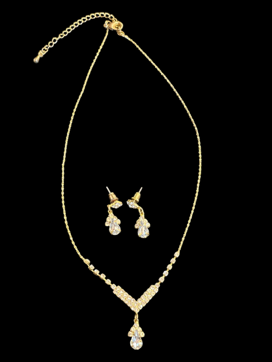 Gold/Crystal Drop Necklace/Earring Set