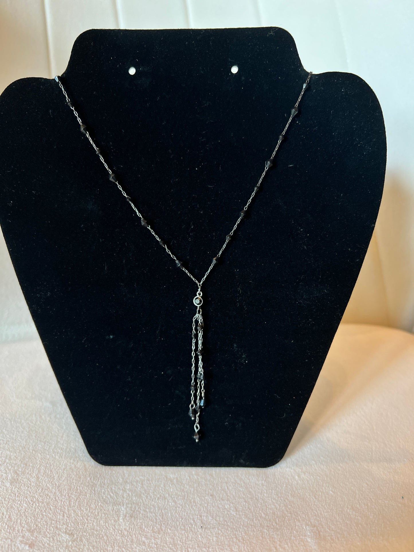 1928 Collection Jet Y-Necklace