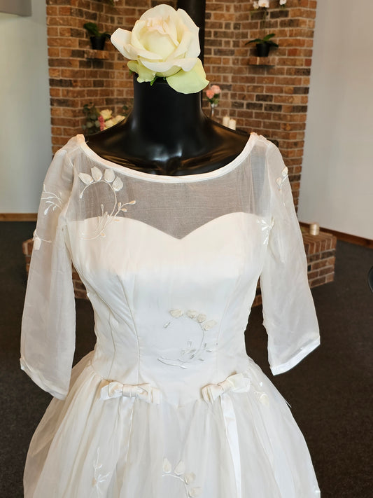 Vintage 50s Organza Illusion Full Skirt/Cupcake Wedding Gown