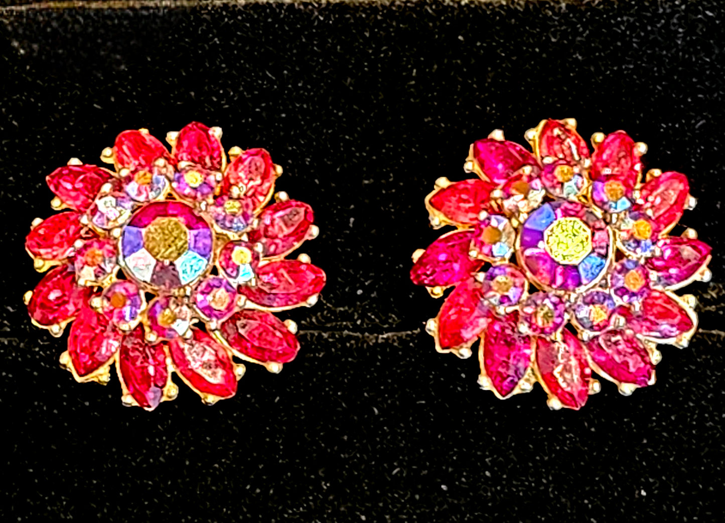 Vintage Clip-on Earring 1