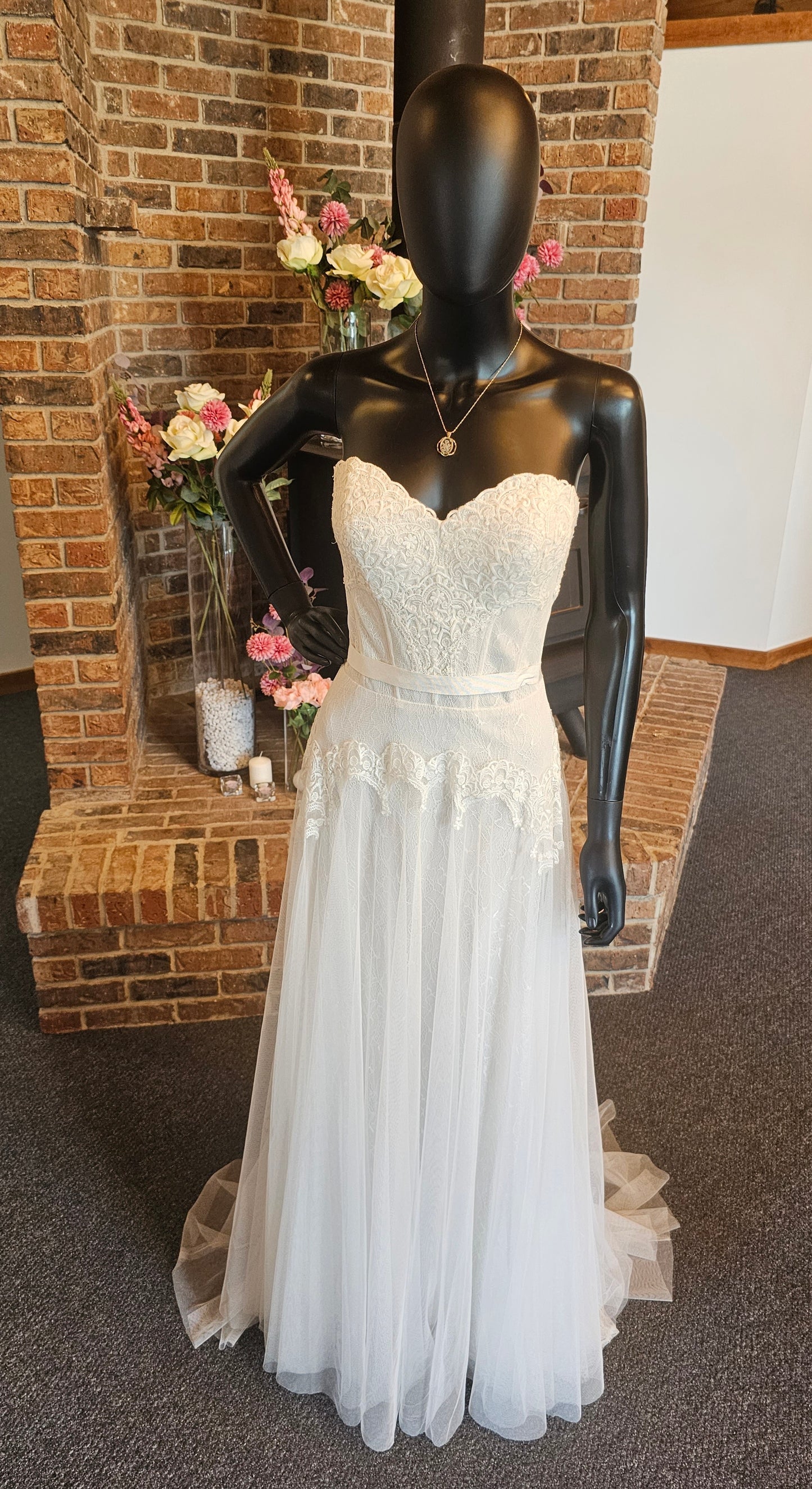 Willowby by Watters Ivory Lace Wedding Gown