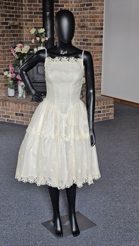 Vintage Lace Wedding Gown