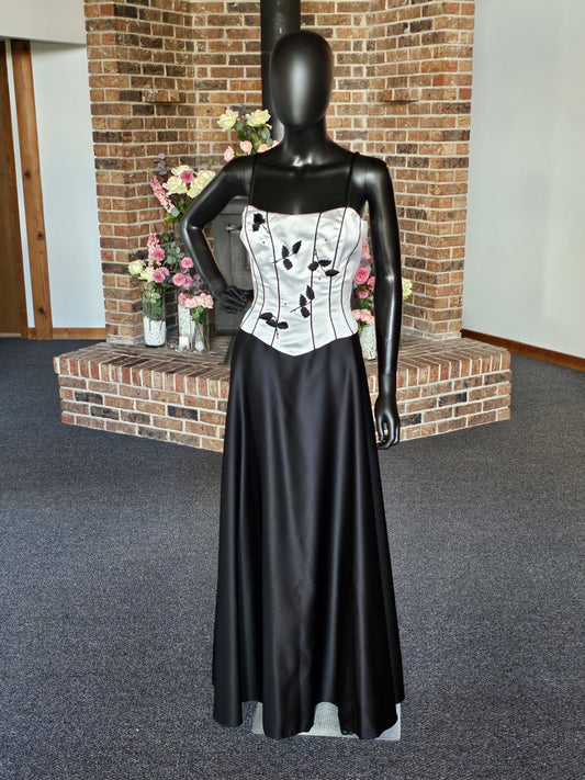 Black/White Bridesmaid Formal Gown