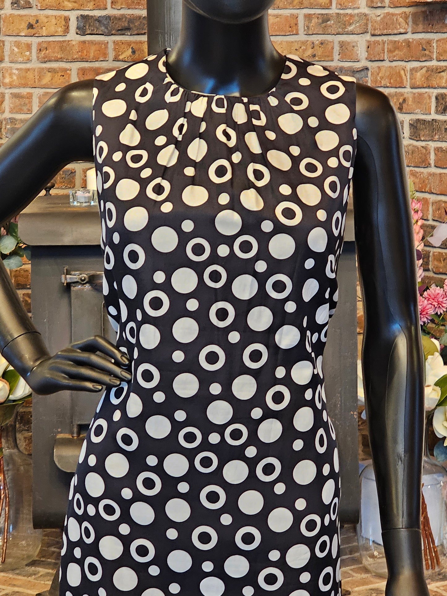 Black/White Circle Pattern Sheath Dress Liz Claiborne