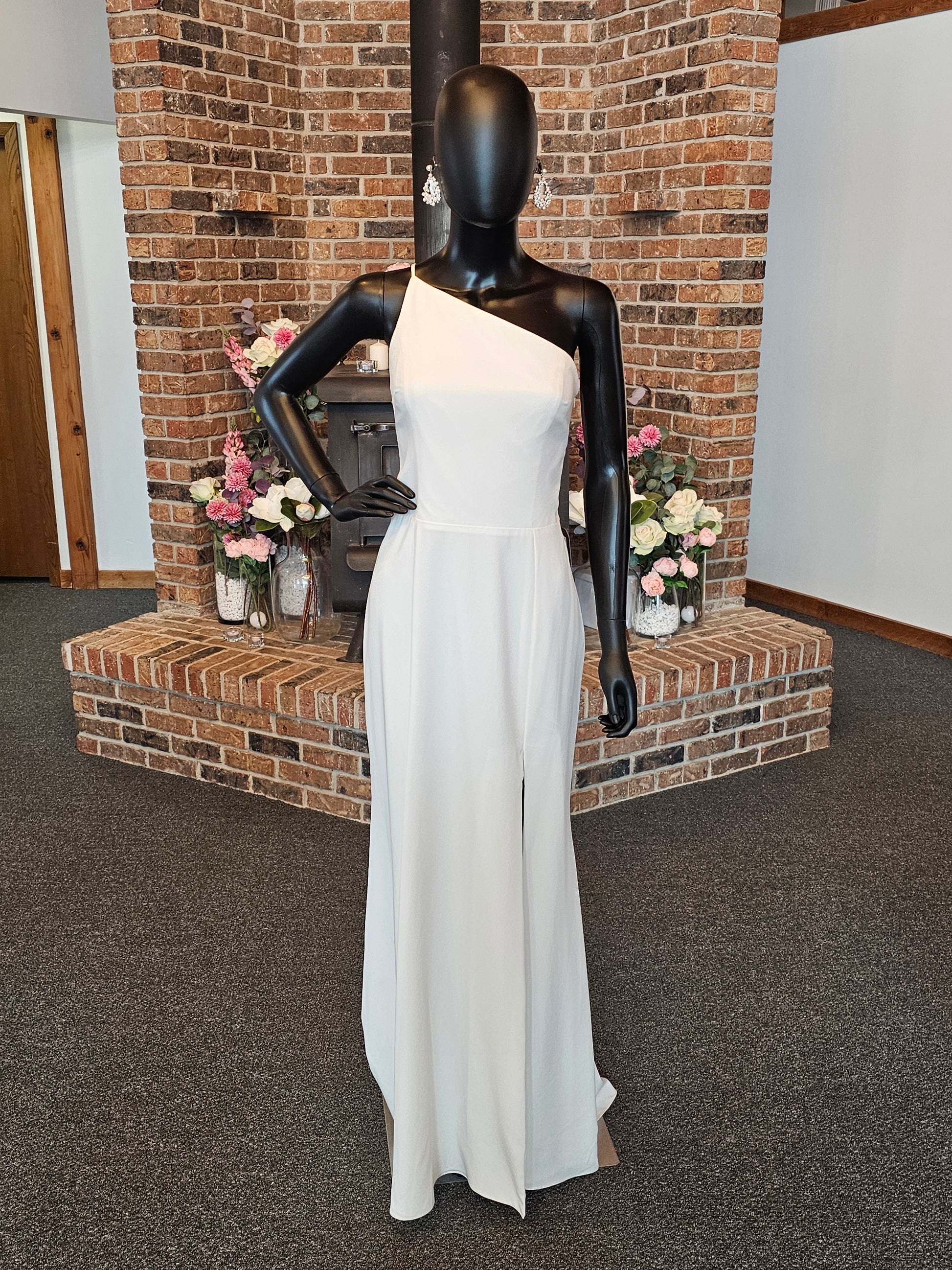 amsale one shoulder bridesmaid dress Amsale Formal Bridesmaid One Ruffle Shoulder Dress Silver Size 4