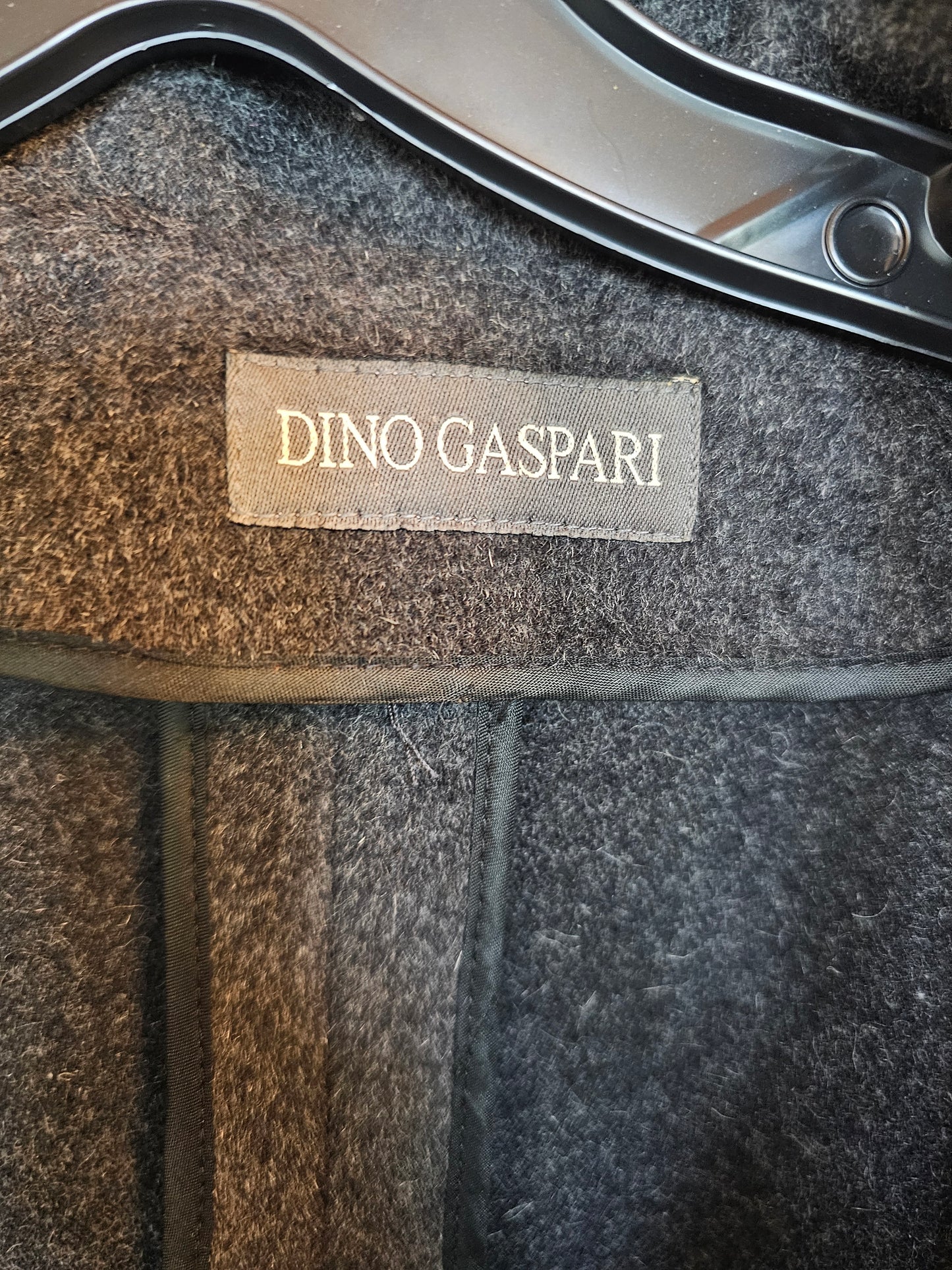 Dino Gaspari Grey Wool Cape / Chinchilla Fur Collar