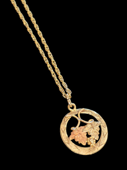 Black Hills Gold Necklace 10k