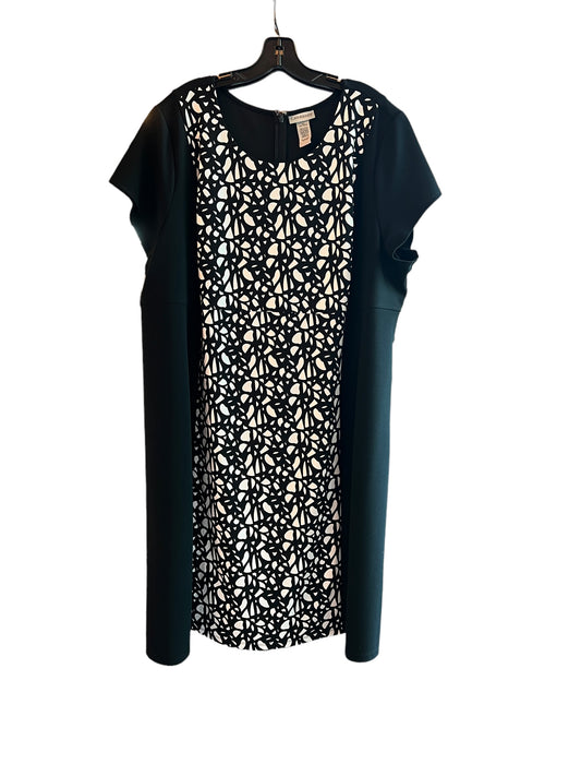 Black/White Pattern Shift Dress