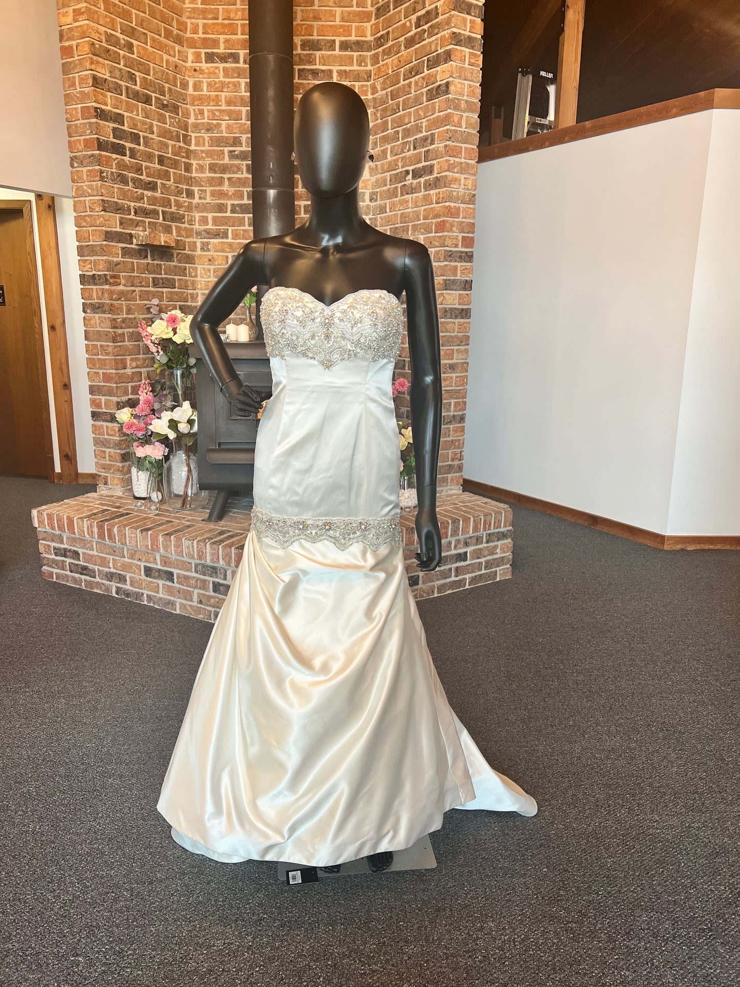 Victor Harper Couture Ivory Satin Mermaid Wedding Gown Victor Harper Couture Ivory Satin Mermaid Wedding Gown