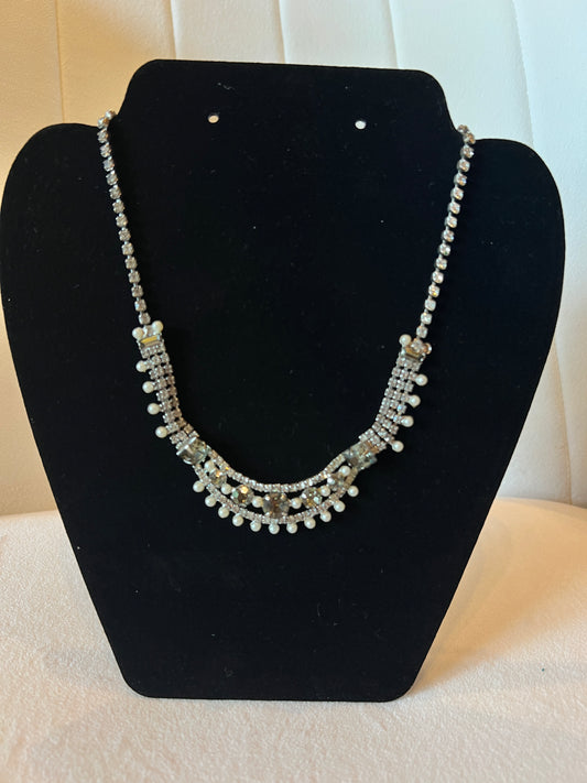 Vintage Sage Crystal and Pearl Collar