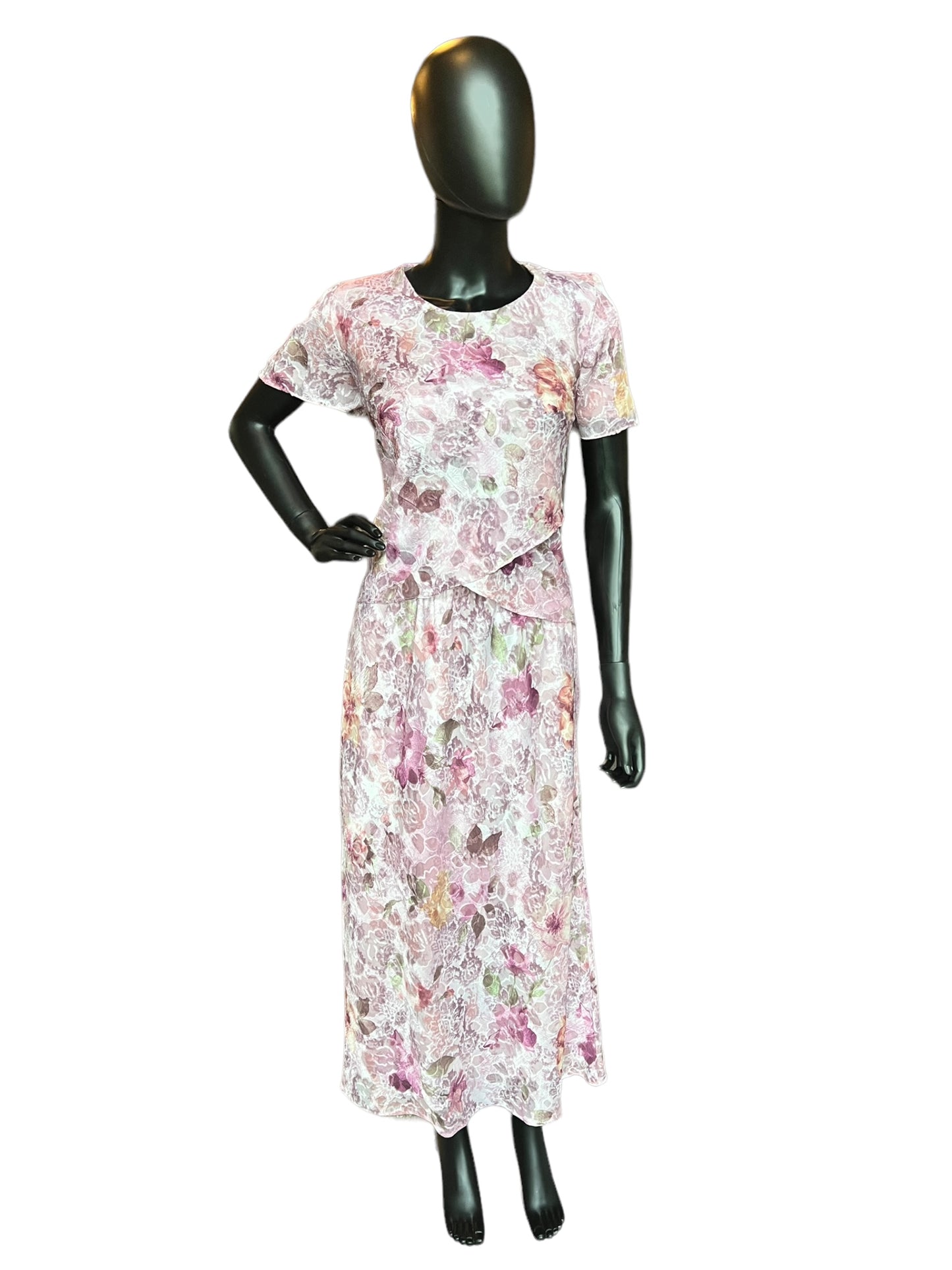 R & M Richard 2 Piece Rose Floral Dress