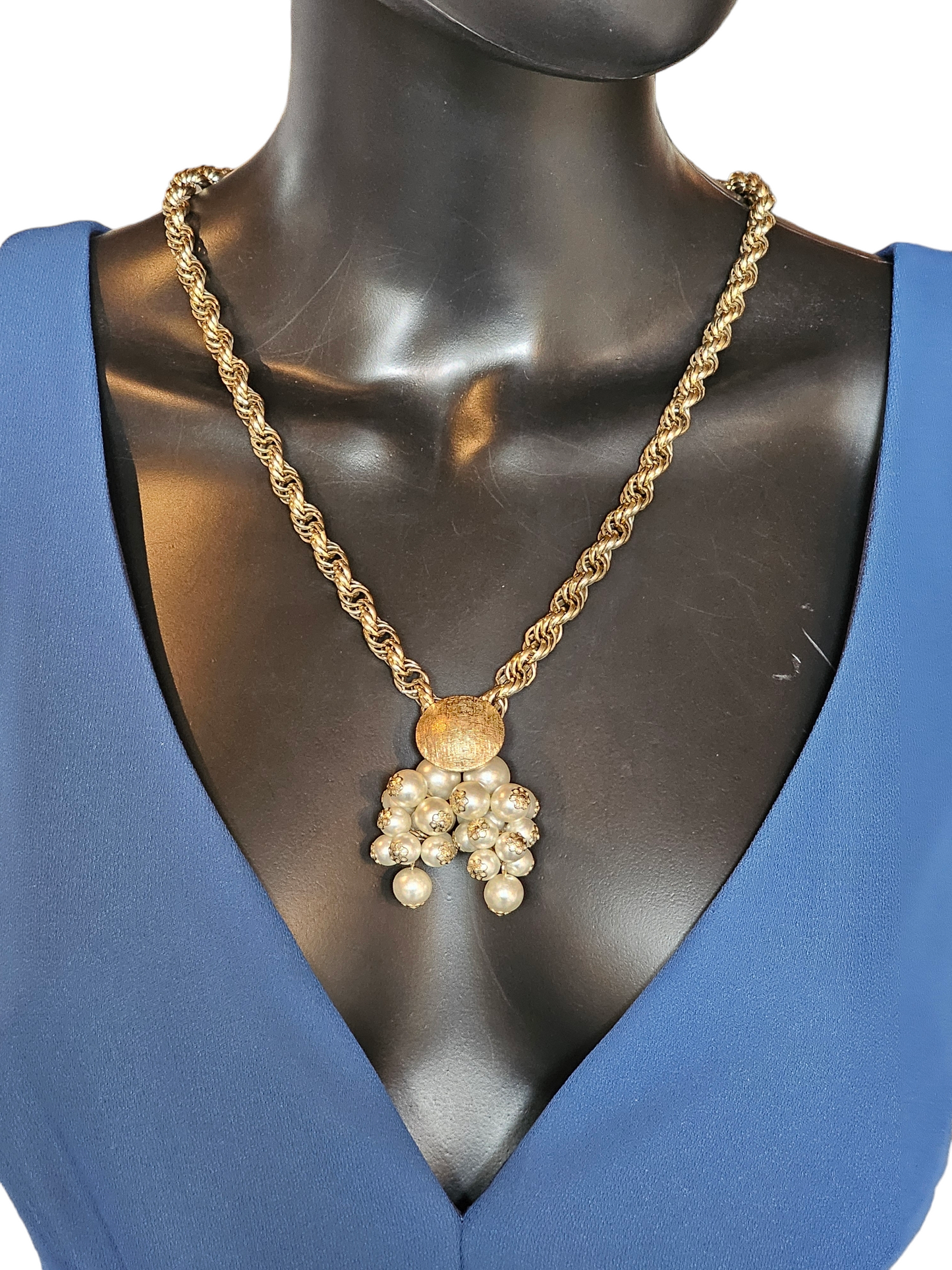 Gold Twist and Pearl Bolo Style Necklace