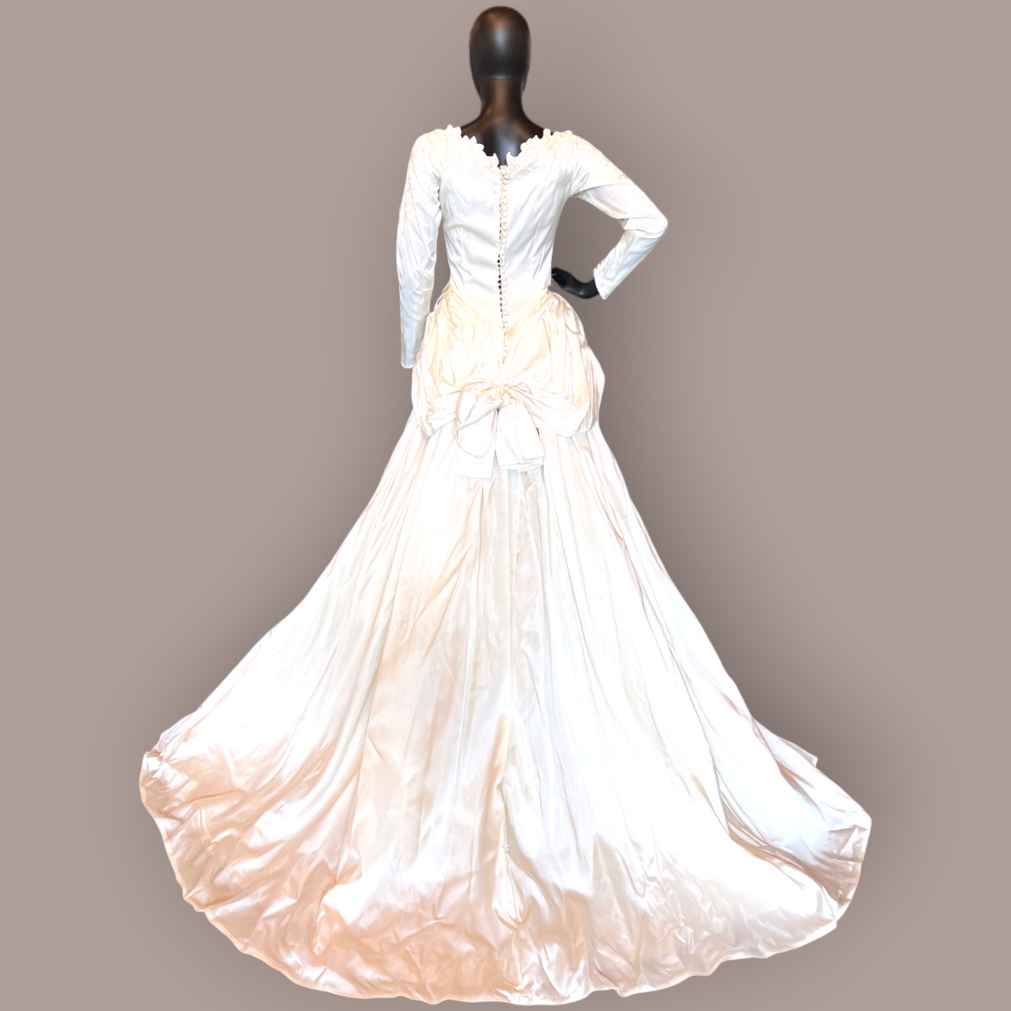 Vintage 50's Ivory Taffeta Wedding Gown