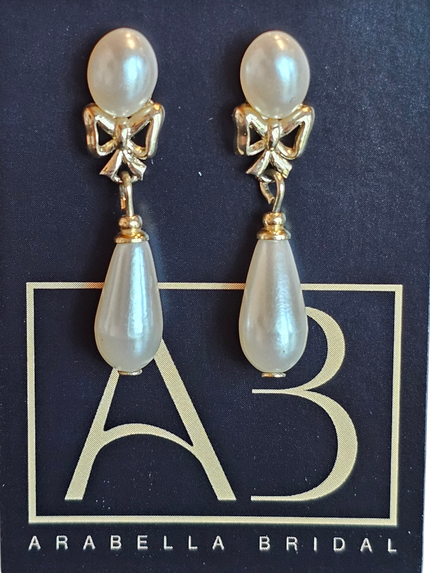 Pearl/Bow Earrings