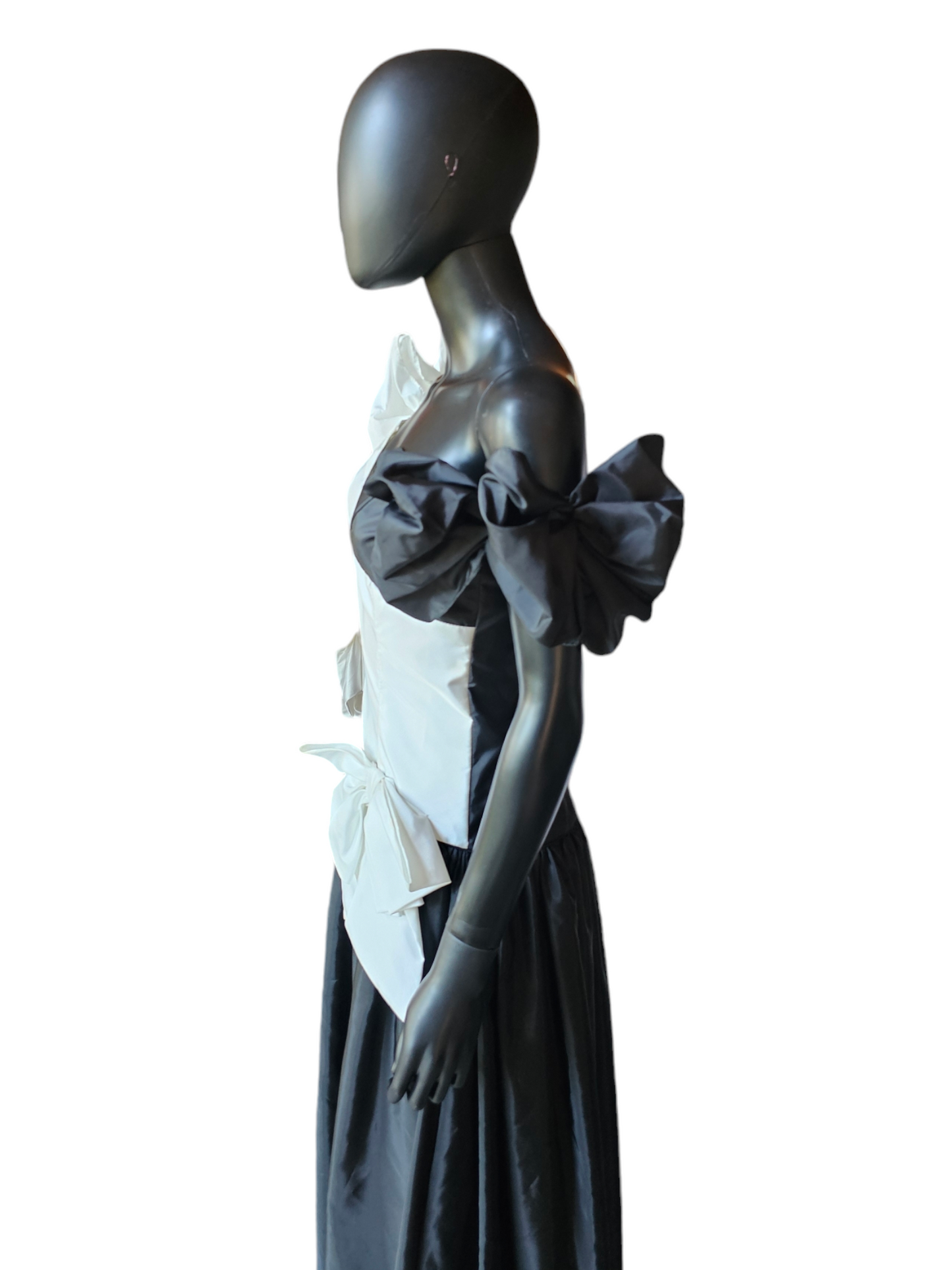 Vintage Black/White Taffeta Drop Waist Formal Gown