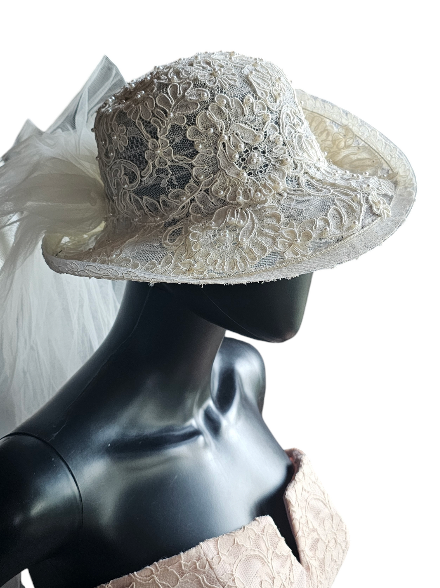 Ivory Lace Brim Hat