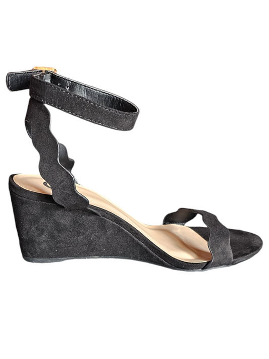 Black Wave Strap Wedges - NWT