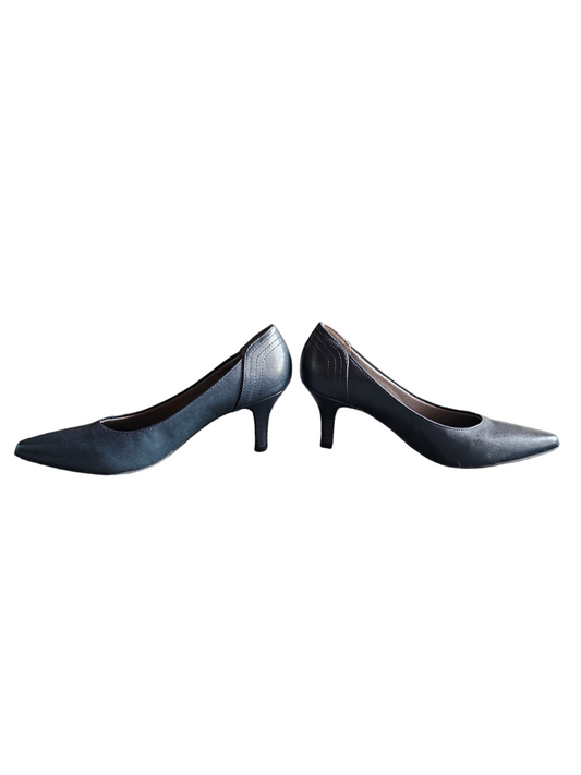 Navy Heeled Pump - Lifestride