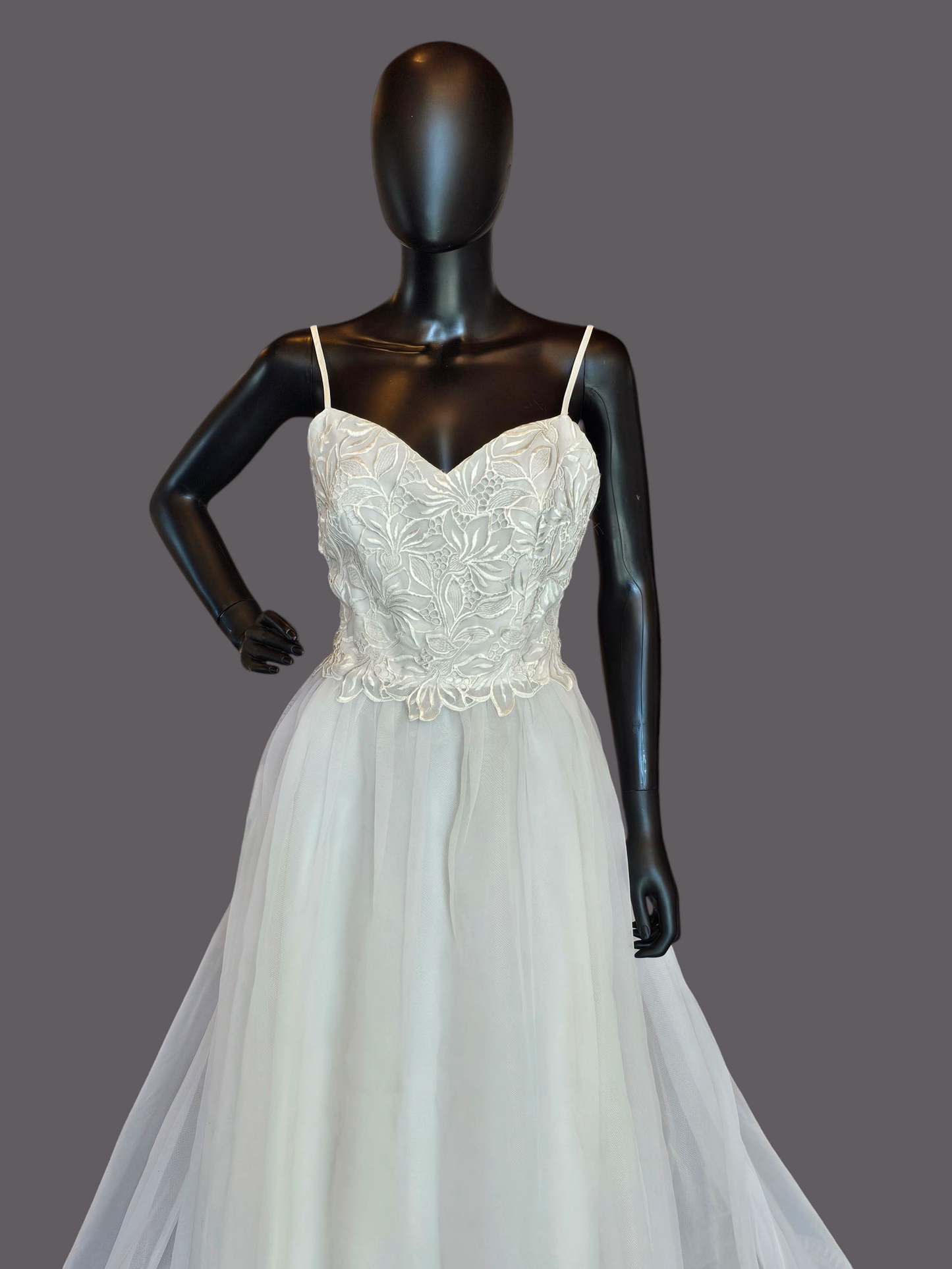 Vintage Open Lace Gathered Waist Organza Wedding Gown