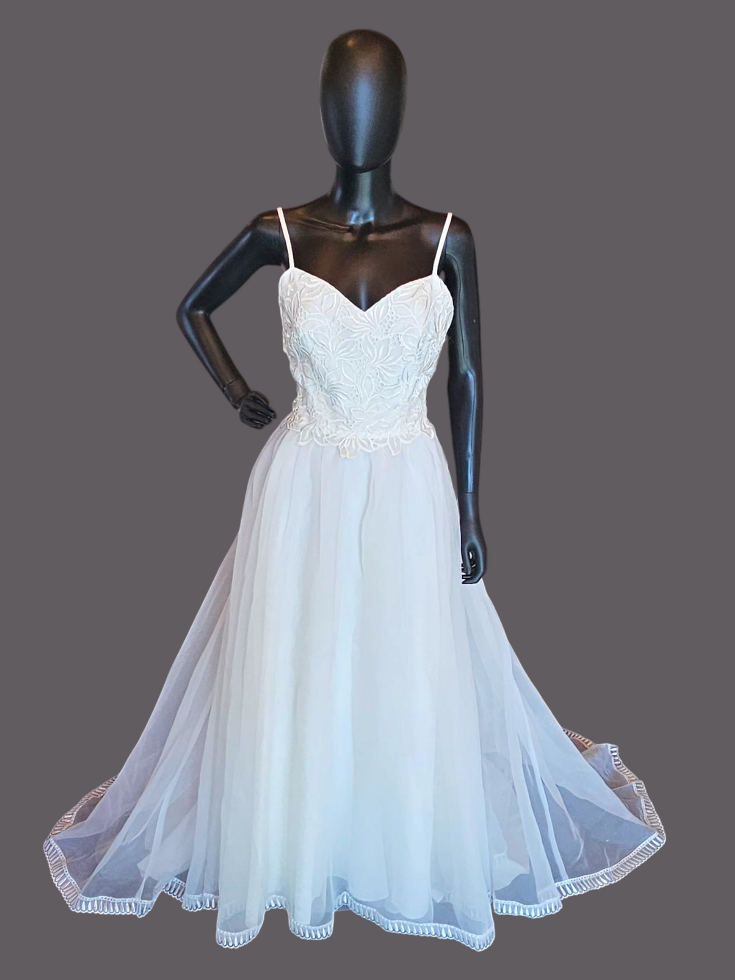 Vintage Open Lace Gathered Waist Organza Wedding Gown