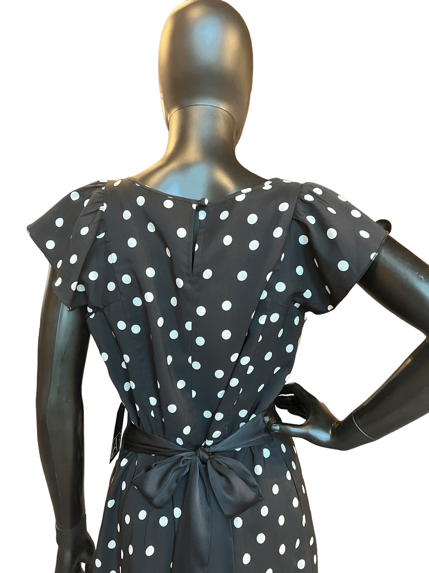 Ruffled Polka Dot Black Mid-Length Dress