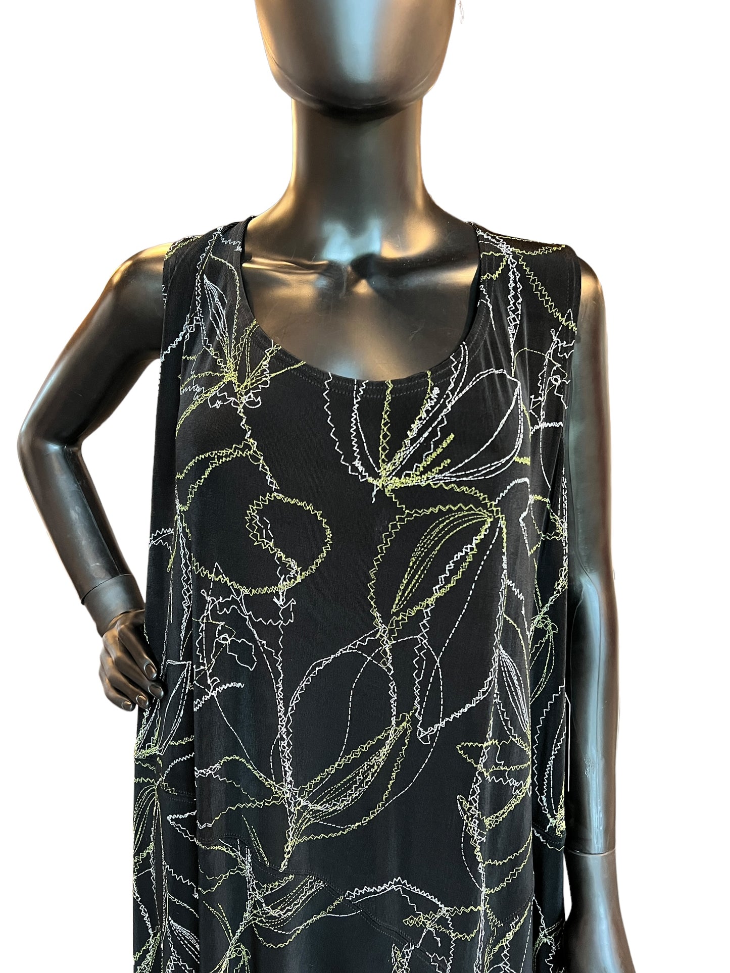 Black/Green/White Embroidered Jersey Mid-Length Dress