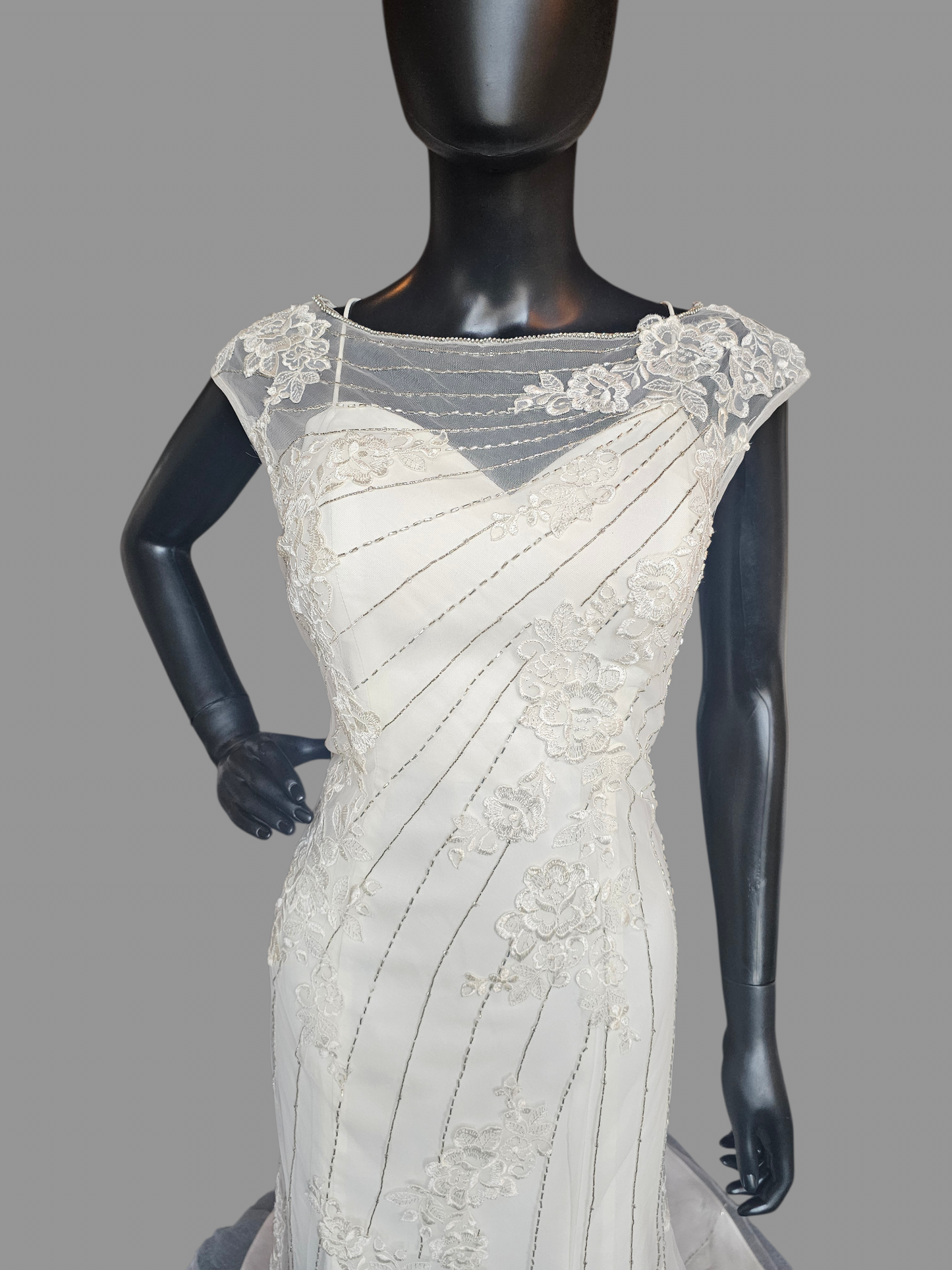 Sweetheart Sheath with Beaded Overlay - Da Vinci