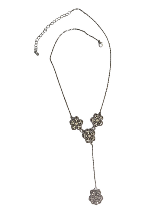 Black Flower Y-Necklace