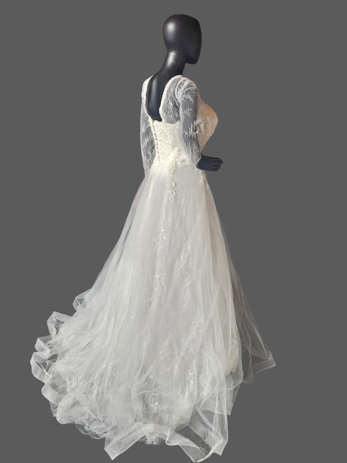 Ivory Lace Long Sleeve V-Neck Wedding Gown - Di La Sena