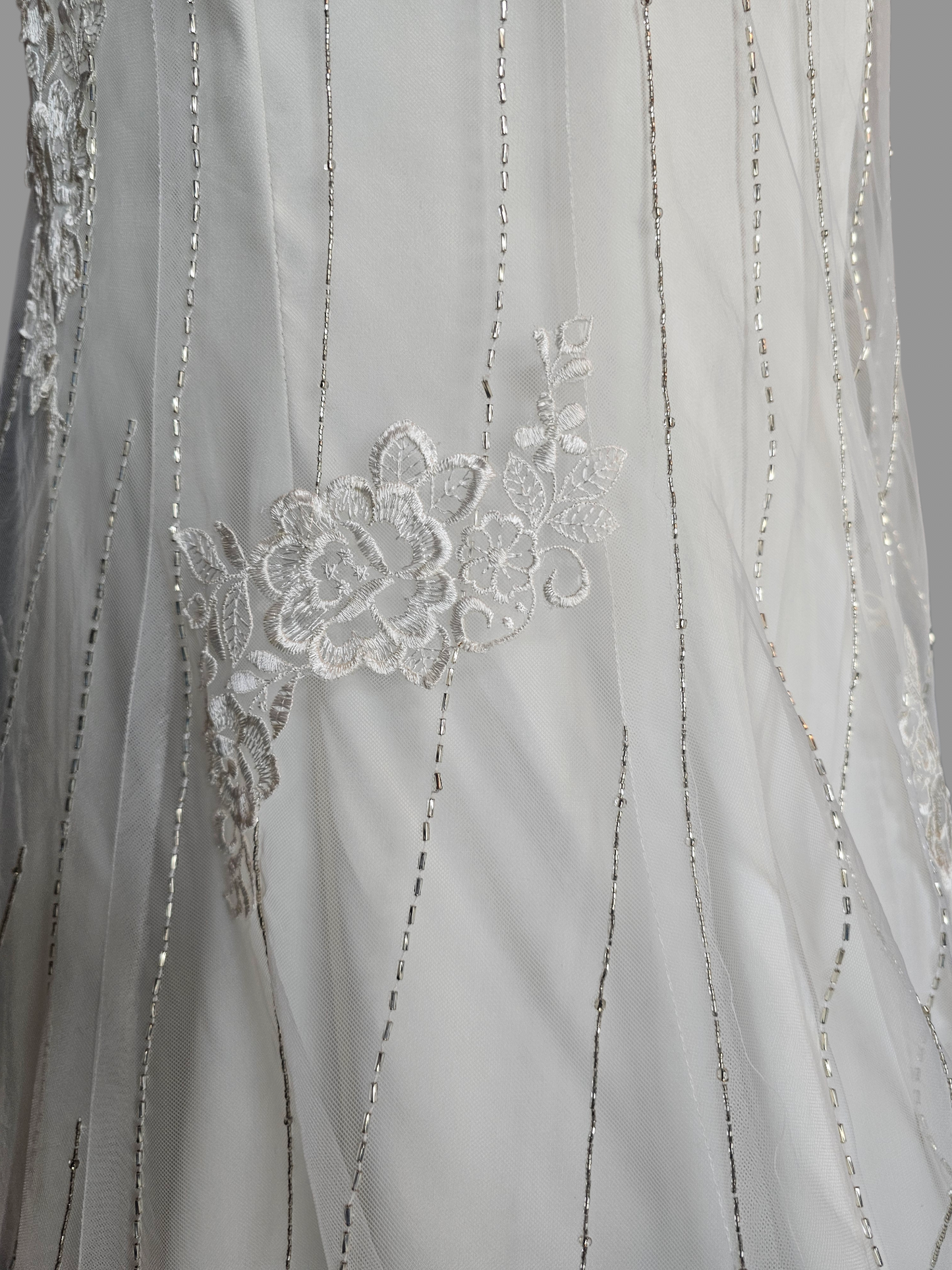 Sweetheart Sheath with Beaded Overlay - Da Vinci