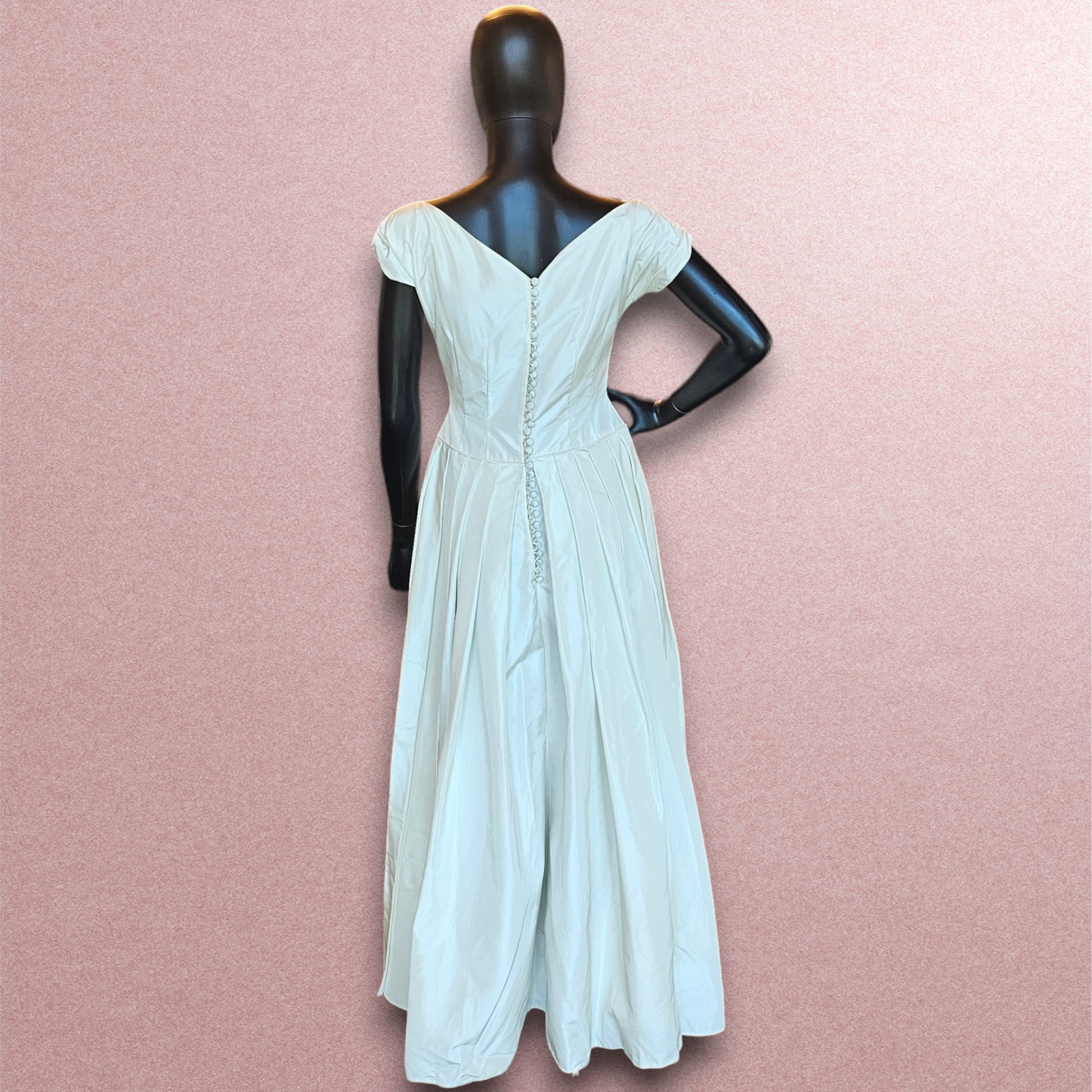 Vintage 50's Ivory Taffeta Cap Sleeve Wedding Gown