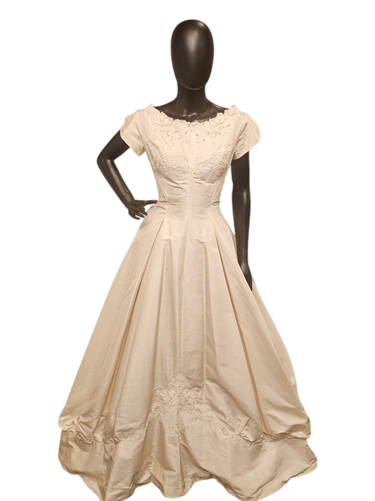 Vintage 50's Cream Silk Wedding Gown