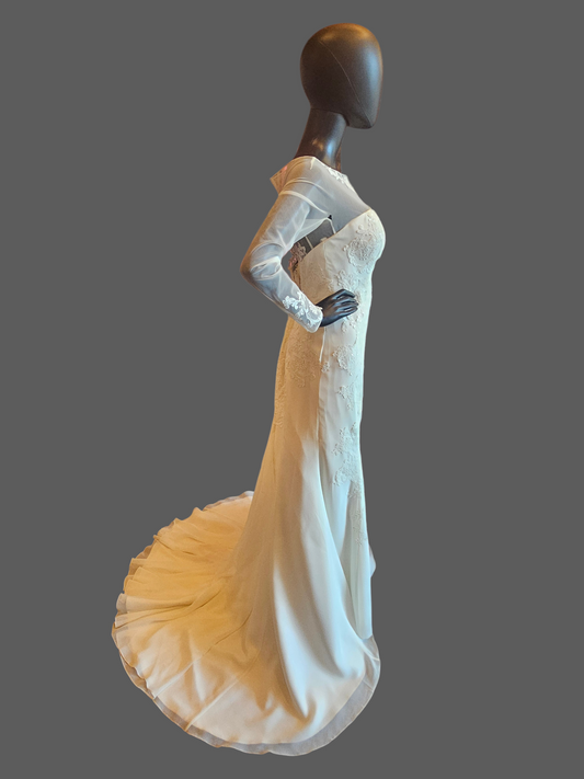 Ivory Fit/Flare Long Sleeve Wedding Gown - Davids Bridal NWT