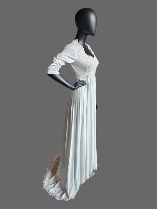 Vintage White 3/4 Sleeve Jersey Lace Detail V-Neck Wedding Gown - Renewal