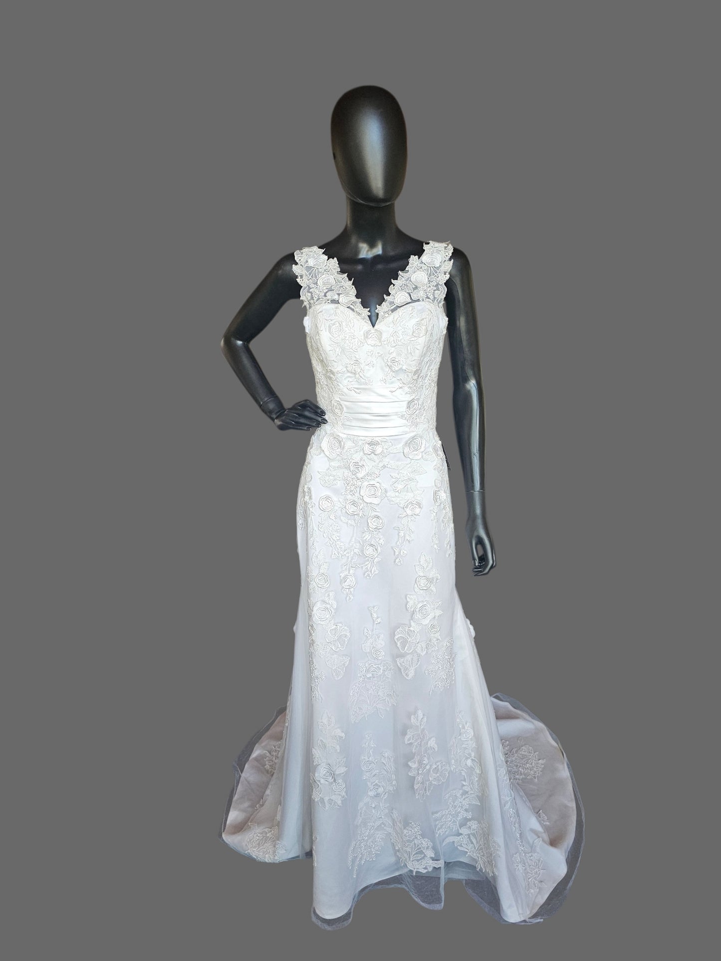 White 3D Floral Lace Straight Cut / Flared V-Neck Small Train Wedding Gown - MTA Solano