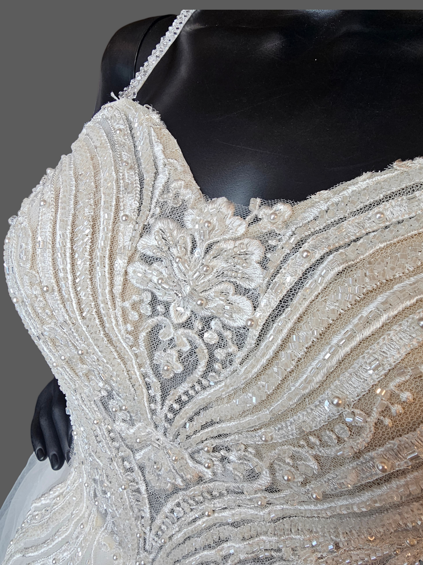 Ivory Spaghetti Strap Illusion Bodice Tulle A-Line Wedding Gown - Di La Sena - NWT