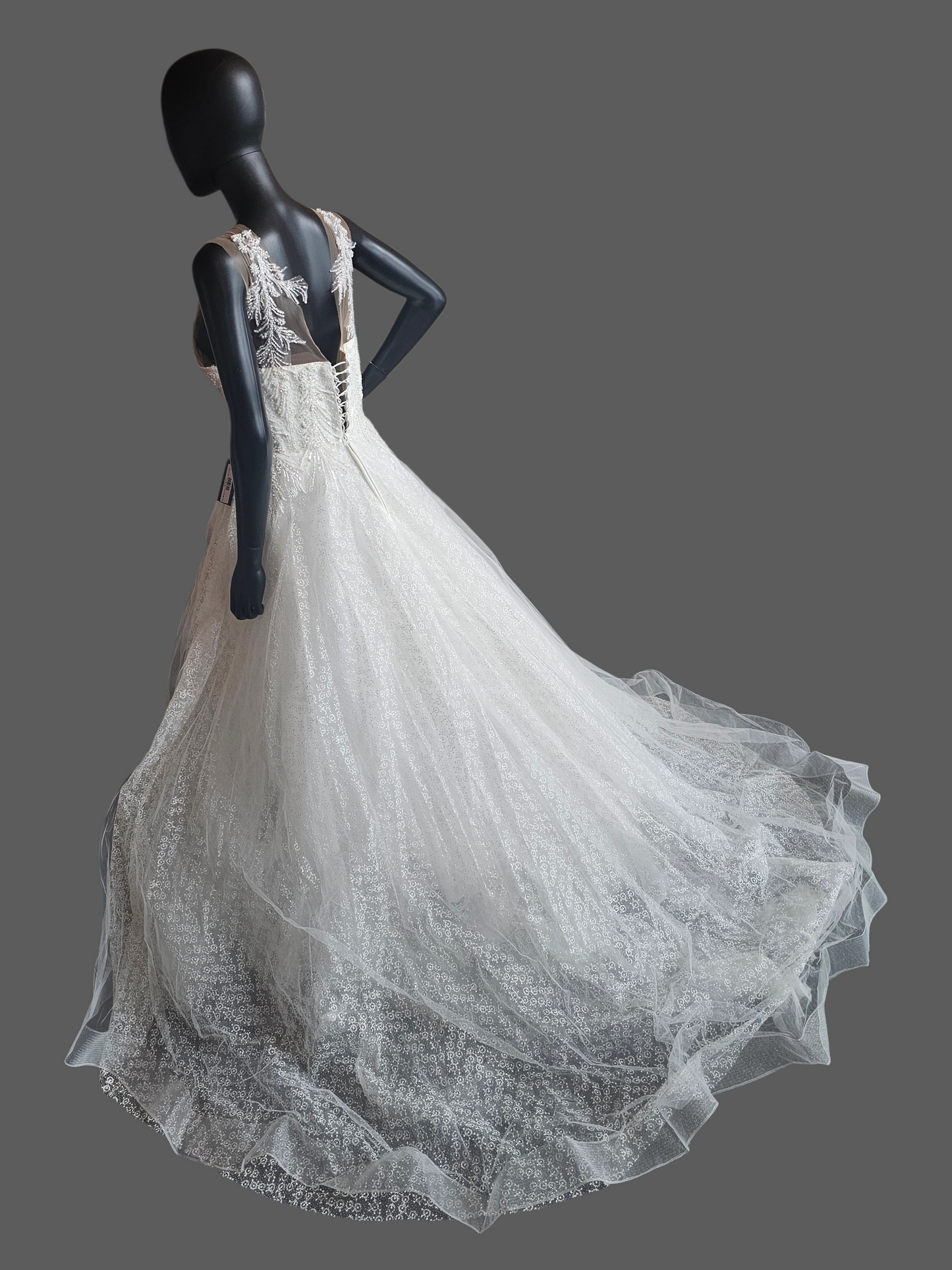 Ivory Illusion Sweetheart Sparkle Lace Underlay A-Line Wedding Gown - Di La Sena