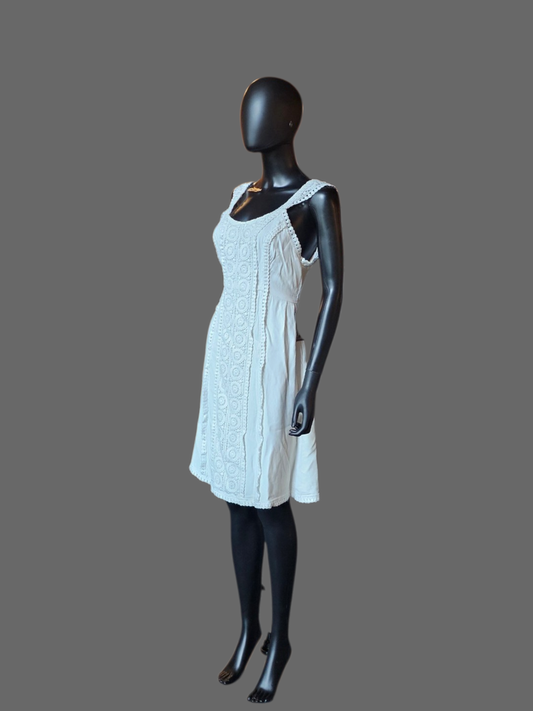 Vintage 60's Boho Pinwheel Crochet Wedding Gown - Renewal