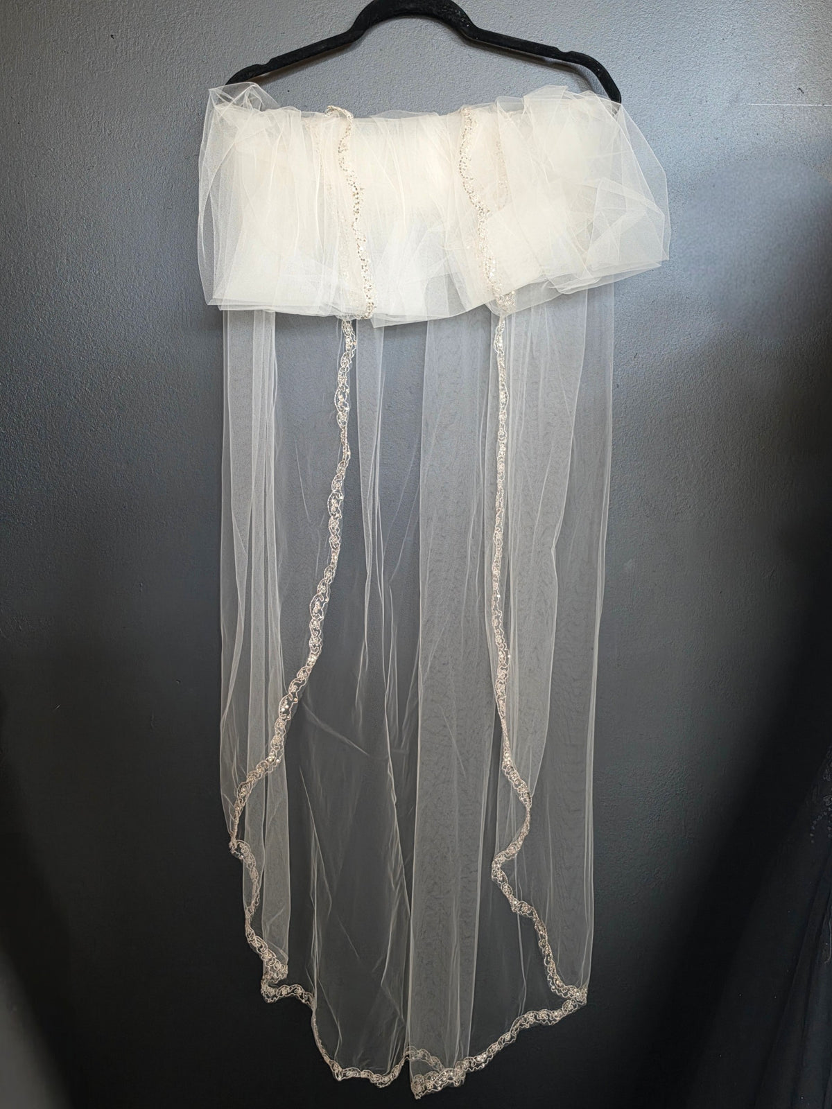 Cathedral Single Layer Medium Width Silver Embroidered Edge Veil