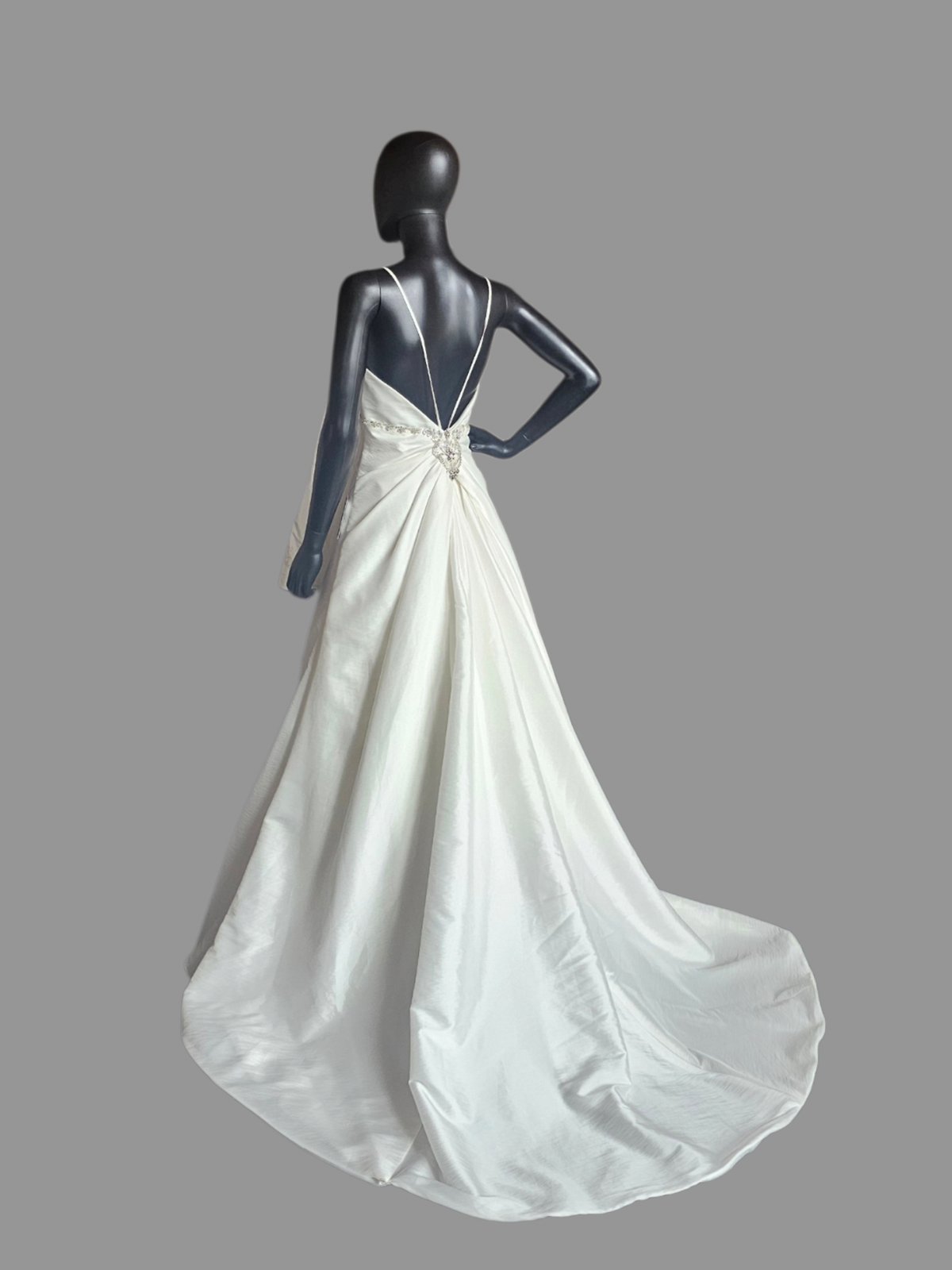 Ivory Taffeta Low Back - Jasmine
