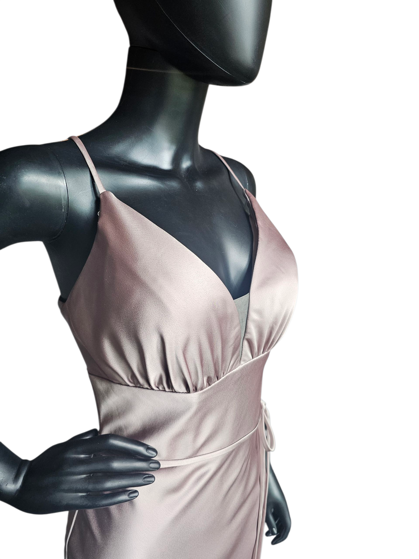 Latte Silky Satin V-Neck Plunge Fitted Party/Cocktail Dress NWOT - Mori Lee